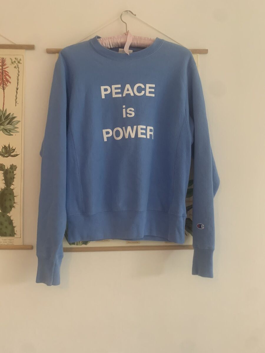 Peace Is Power: MOMA's Exclusive Sweatshirt For Moms