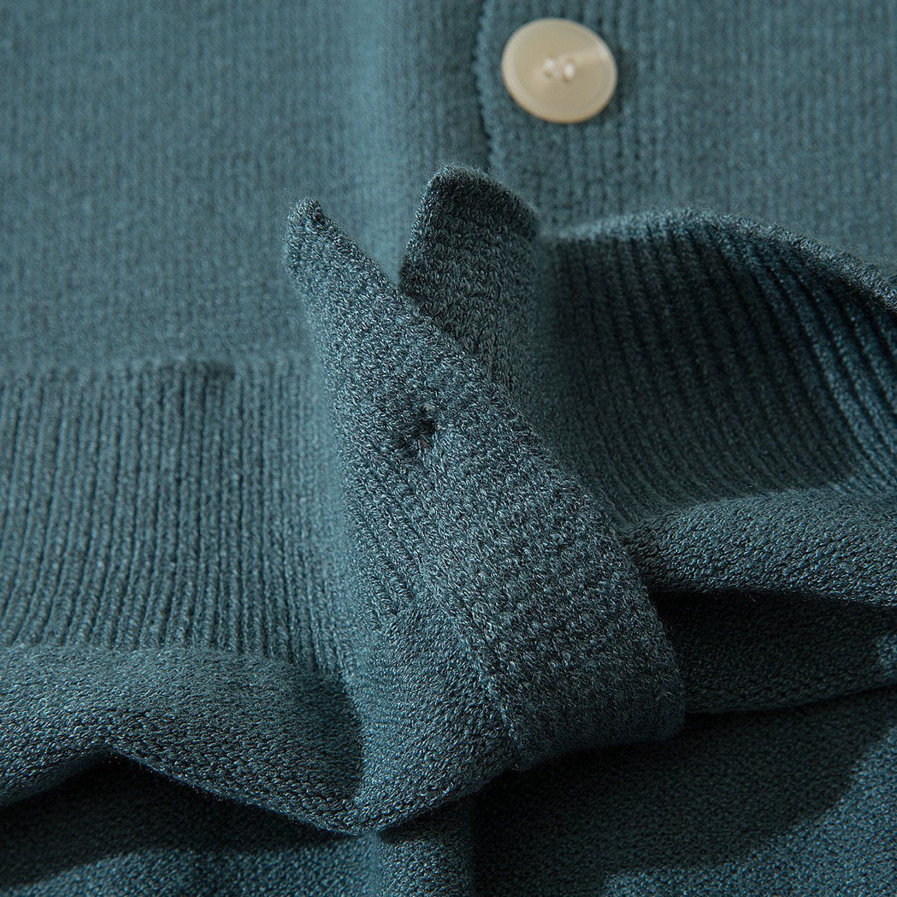 Eprezzy® - Simple Solid Color Sweater Vest Streetwear Fashion - eprezzy.com